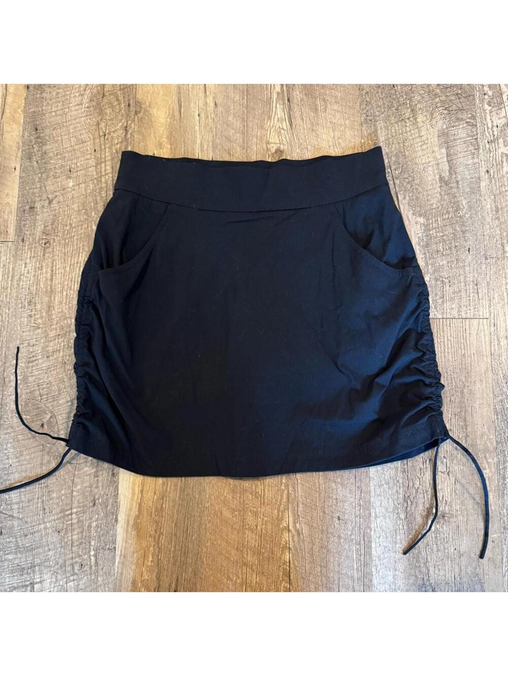 Columbia Side Tie Basic Athletic Skort Black Small